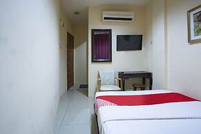 OYO 90160 Kl City Lodge