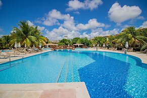 GB20 Incrível Ap 3 Quartos - Guarajuba