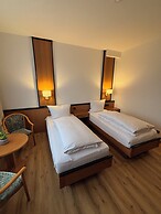 E&D Hotel