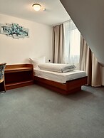 E&D Hotel