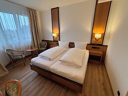 E&D Hotel