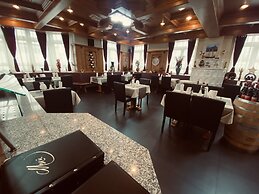 E&D Hotel