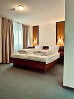 E&D Hotel