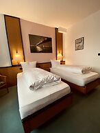 E&D Hotel