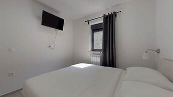 Lovely 2-bed Apartment in Drenje Near Rabac