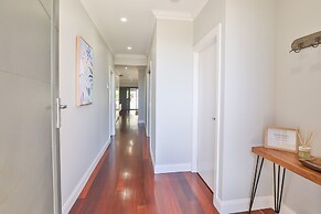 Indulge Luxury Homes - Dockside Marina