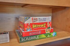 Indulge Luxury Homes - Dockside Marina