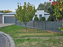 Indulge Luxury Homes - Dockside Marina