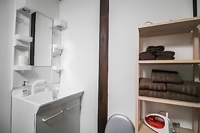 Yagara Terrace House A