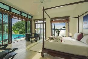 Luxury Private Beachfront Haileng Villa