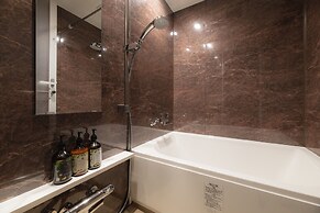 GRAND BASE Hakata Premium