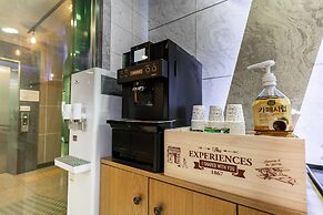 Golden Business Hotel