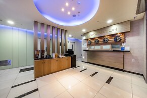 Golden Business Hotel