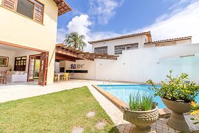 IP01 Casa 5 Suítes a 100m da Praia