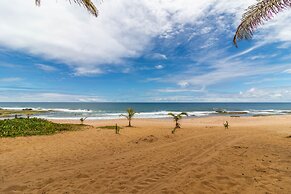 IP01 Casa 5 Suítes a 100m da Praia
