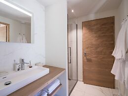 Nice Chalet With Fireplace in Megeve