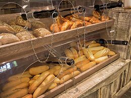 Wooden Chalet With Dishwasher, Near Maastricht