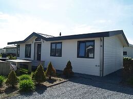 Well-kept Chalet not far From the Biesbosch