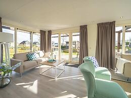 Modern Villa 30km From Maastricht