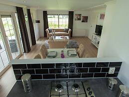 Modern Chalet With Garden, Terrace