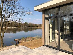 Modern Chalet With Garden, in Green Kempen