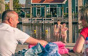 Comfortable Chalet Located in the Polder, Near Alkmaar