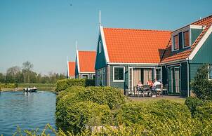 Comfortable Chalet Located in the Polder, Near Alkmaar