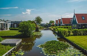 Comfortable Chalet Located in the Polder, Near Alkmaar