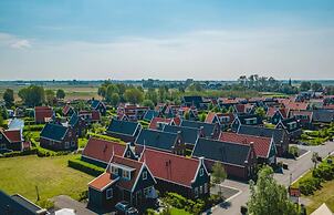 Comfortable Chalet Located in the Polder, Near Alkmaar