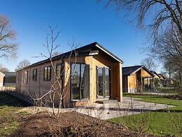Well-kept Chalet not far From the Biesbosch