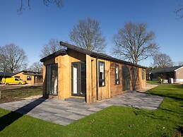Well-kept Chalet not far From the Biesbosch