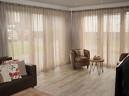 Modern, Spacious, Detached Holiday Home, Near Alkmaar