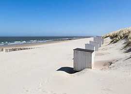 Modern Chalet With Dish Washer, Near Domburg