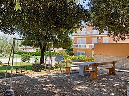 Family Escape Near Pula Beach