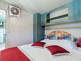 Family Escape Near Pula Beach