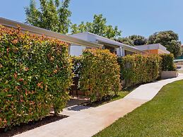 Classy Mobile Home in Banjole With Garden