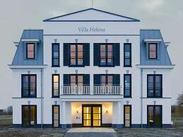 Modern Penthouse, 2 Bath Rooms Close to Lake Veere