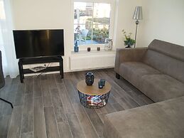 Detached Holiday Home on the Markermeer near Amsterdam