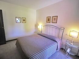 Belvilla by Oyo Acquatino Due