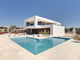 Villa in Vodnjan With Swimming Pool