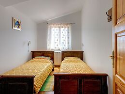 Rustic Villa in Vodnjan With Private Pool