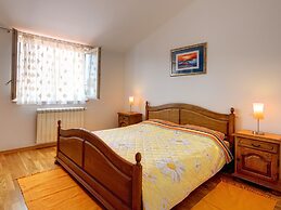 Rustic Villa in Vodnjan With Private Pool