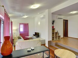 Villa in Pula With sea Beach