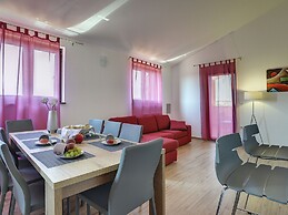 Villa in Pula With sea Beach