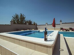 Villa in Pula With sea Beach
