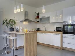 Modern Holiday Home With Pool in Medulin