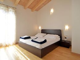 Modern Villa With Swimming Pool