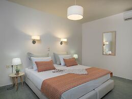 Luxury Villa With Amazing Sea Views, Private Pool, Near the Beach