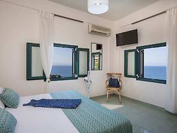 Luxury Villa With Amazing Sea Views, Private Pool, Near the Beach