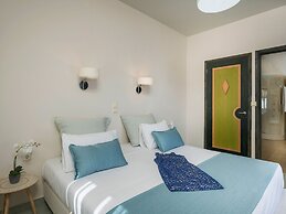 Luxury Villa With Amazing Sea Views, Private Pool, Near the Beach